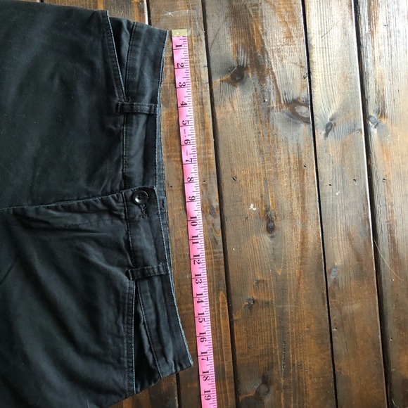 Comfy black capris, 16 - Picture 4 of 4